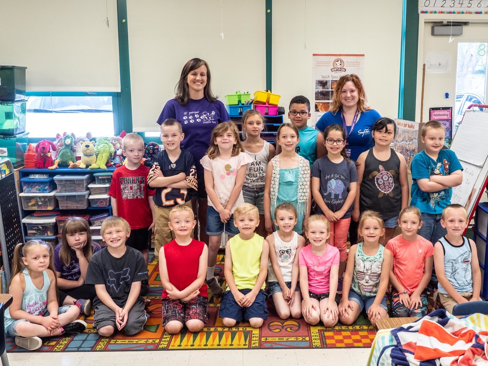 Image of Mrs. Knes and her students